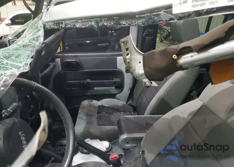 2010 Jeep Wrangler Unlimited Sport из США, поврежденный, VIN 1J4BA3H13AL152479